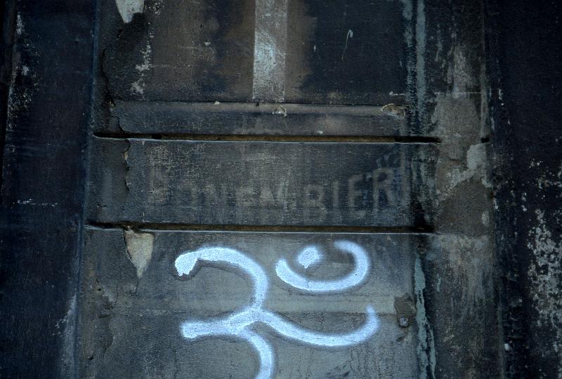 Dresden-Äußere Neustadt, Louisenstr. 81, 2.2.1997 (2).jpg - ...onen-Bier